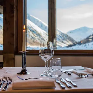 https://sport-hotel-livigno.it-lombardy.com